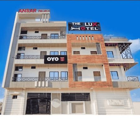 The Lux Hotel Bhilai Exterior foto
